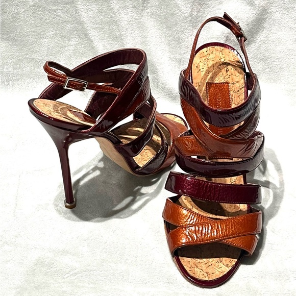 Manolo Blahnik x Birkenstock Patent Leather Burgundy / Topaz Strappy Sandals - Picture 6 of 14